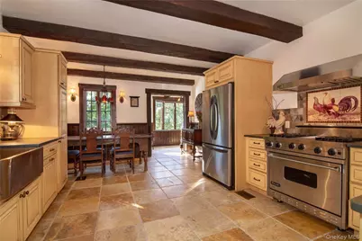 169 Kneeland Avenue, Yonkers, NY 10705 - Photo 17