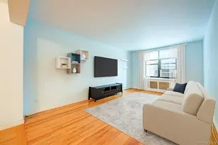 38-15 149th St, Flushing, NY 11354 - Photo 9