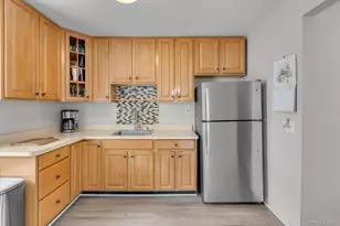 23 E 24th St, Huntington Station, NY 11746 - Photo 7