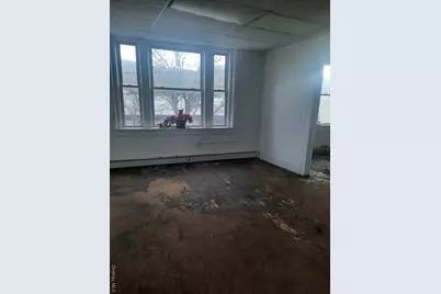 129 Canal Street, Ellenville, NY 12428 - Photo 11