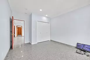 66-18 75th St, Middle Village, NY 11379 - Photo 3