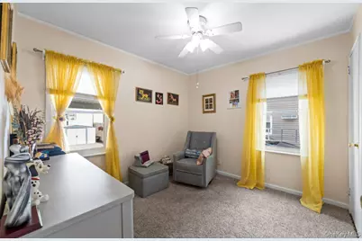 14224 250th Street, Rosedale, NY 11422 - Photo 13