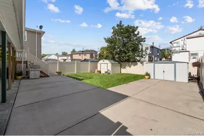 14224 250th Street, Rosedale, NY 11422 - Photo 5