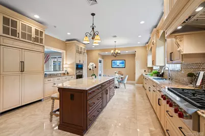 11 Buckingham Court, Muttontown, NY 11791 - Photo 15