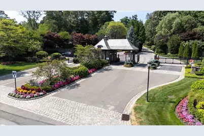 11 Buckingham Court, Muttontown, NY 11791 - Photo 43