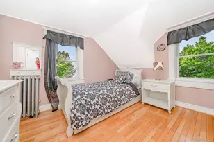 724 Foxhurst Rd, Baldwin, NY 11510 - Photo 13