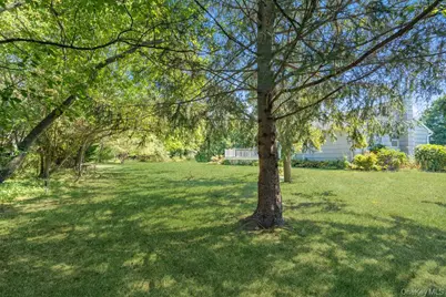 152 Baywood Drive, Calverton, NY 11933 - Photo 31