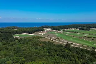 152 Baywood Dr, Calverton, NY 11933 - Photo 39