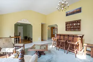 152 Baywood Dr, Calverton, NY 11933 - Photo 9