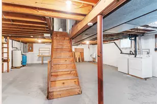 438 Mountain Rd, Bloomingburg, NY 12721 - Photo 23