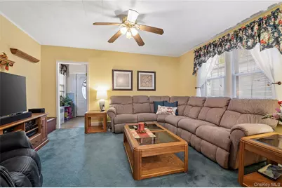 65 Haven Avenue, Valley Stream, NY 11580 - Photo 3