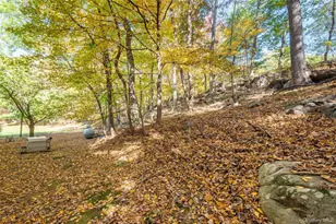 2 Fox Den Ln, North Salem, NY 10560 - Photo 33