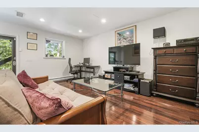 29 Chatfield Road, Bronxville, NY 10708 - Photo 19