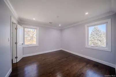 68 Spruce Street, Hicksville, NY 11801 - Photo 29