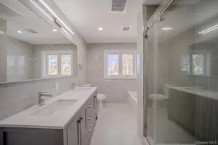 68 Spruce St, Hicksville, NY 11801 - Photo 25