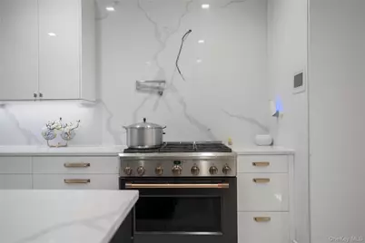 570 Bedford Avenue #1, Brooklyn, NY 11249 - Photo 37