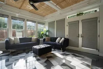 570 Bedford Avenue #1, Brooklyn, NY 11249 - Photo 3