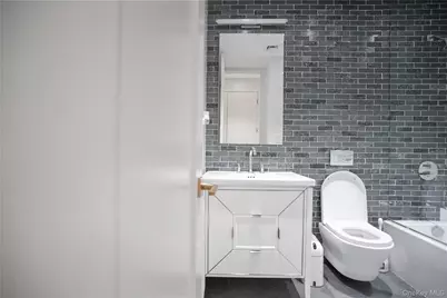 570 Bedford Avenue #1, Brooklyn, NY 11249 - Photo 21