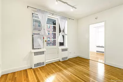 104-20 68th Drive #B21, Forest Hills, NY 11375 - Photo 9