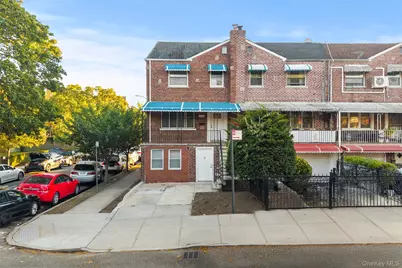 1150 E 214th Street, Bronx, NY 10469 - Photo 1