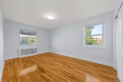 1150 E 214th Street, Bronx, NY 10469 - Photo 21