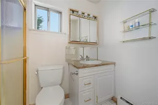 3924 Jane Ln, Oceanside, NY 11572 - Photo 13