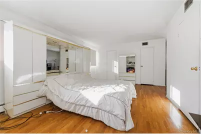 3924 Jane Lane, Oceanside, NY 11572 - Photo 11