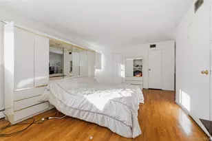 3924 Jane Ln, Oceanside, NY 11572 - Photo 11