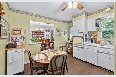 58 Sudbury Lane, Westbury, NY 11590 - Photo 7