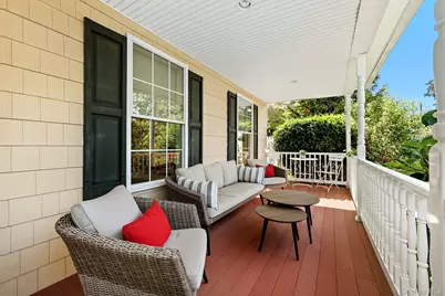 94 Holland Place, Hartsdale, NY 10530 - Photo 3