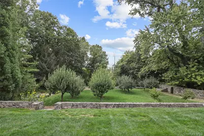 21 Katonah's Wood Road, Katonah, NY 10536 - Photo 7