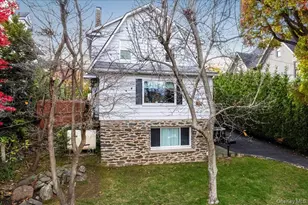 47 Edgecliff Terrace, Yonkers, NY 10705 - Photo 3