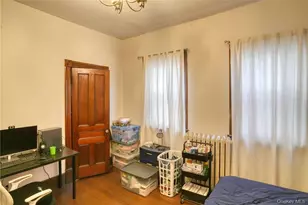 32 Balding Ave, Poughkeepsie, NY 12601 - Photo 9