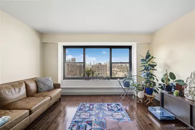 21-20 33rd Road #15C, Astoria, NY 11106 - Photo 1