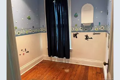 149-18 Cherry Avenue, Flushing, NY 11355 - Photo 13