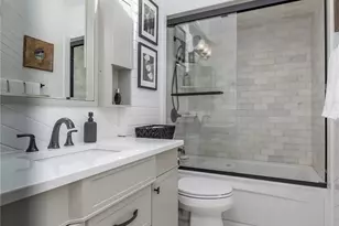 5 Evelyn Ct, Massapequa, NY 11758 - Photo 13