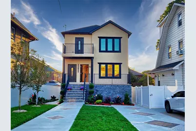 372 Sharon Avenue, New York, NY 10301 - Photo 1