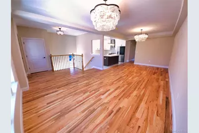 372 Sharon Avenue, New York, NY 10301 - Photo 5