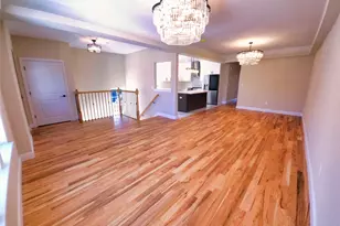 372 Sharon Ave, New York, NY 10301 - Photo 5