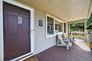 23 Overlook Dr, Warwick, NY 10990 - Photo 3