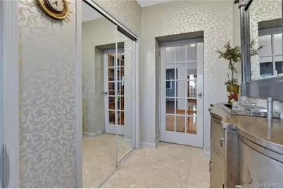 82 W End Avenue, Brooklyn, NY 11235 - Photo 39