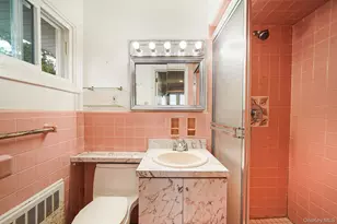 7 Wilbur Ln, Roosevelt, NY 11575 - Photo 31