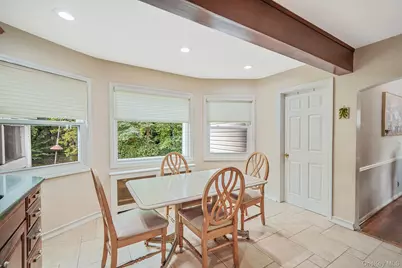 7 Wilbur Lane, Roosevelt, NY 11575 - Photo 17