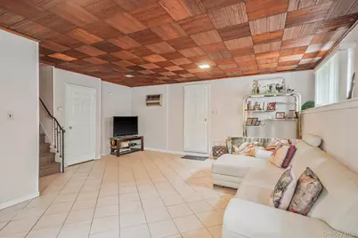 7 Wilbur Lane, Roosevelt, NY 11575 - Photo 23