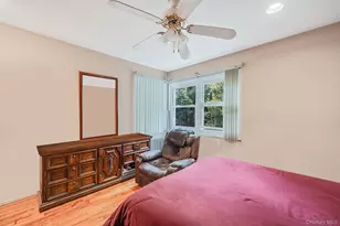 7 Wilbur Ln, Roosevelt, NY 11575 - Photo 25