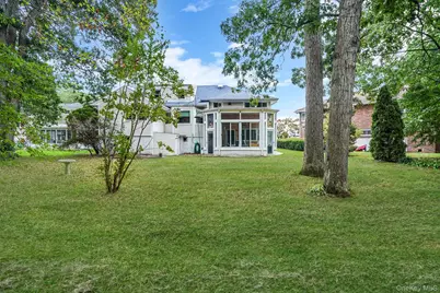 7 Wilbur Lane, Roosevelt, NY 11575 - Photo 5