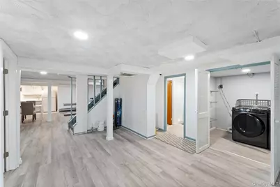 174 Delaware Avenue, Freeport, NY 11520 - Photo 25