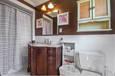 375 Broadway, Lawrence, NY 11559 - Photo 27