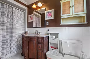 375 Broadway, Lawrence, NY 11559 - Photo 27