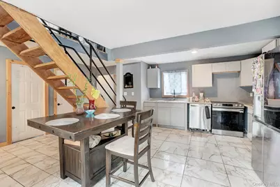 82 Grandview Drive, Shirley, NY 11967 - Photo 5